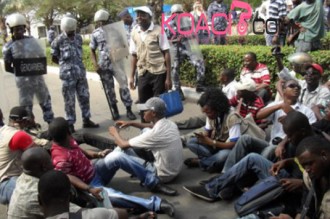 Togo : Les « sécurocrates » empêchent une manifestation des journalistes à  Lomé